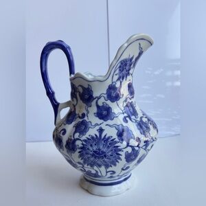 Seymour Mann Vintage Fine Porcelain Pitcher